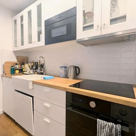 élégant, Moderne Et Paisible Apartamento París