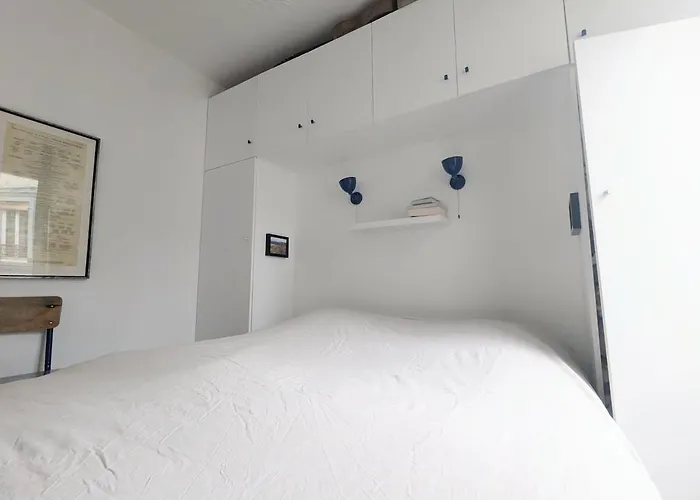 élégant, Moderne Et Paisible * París